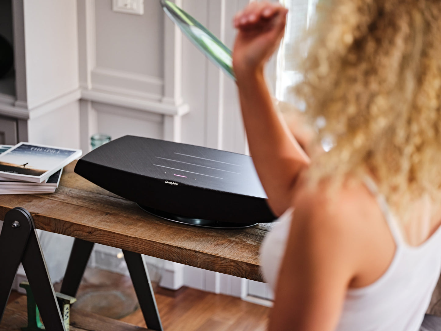 Sonus faber Omnia All-In-One High End Wireless Speaker